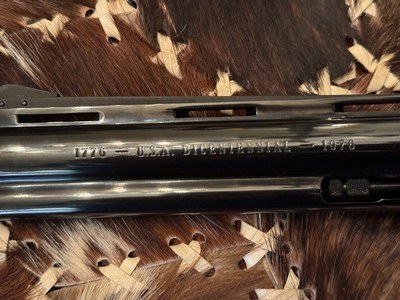 COLT PYTHON - BICENTENNIAL -6