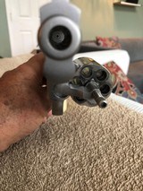 Excellent Smith and Wesson 686-3 Snubbie .357 Magnum - 8 of 11