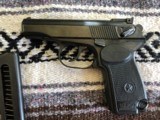 Russian Makarov 9mm (9x18) Pistol in Excellent Condition - 1 of 15