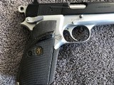 AS NEW Browning H-Power Semi-Auto Pistol in 40 SW - 9 of 15