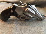 Rare, Rare Smith and Wesson Model 657 41 Mag with 3" Barrel in Stunning Condition - 5 of 14