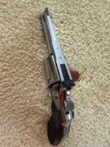 Colt Kodiak .44 Magnum 4.25 Stainless - 3 of 5