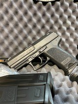 Heckler & Koch USP .40 CAL 4-10rd Mags - 2 of 5