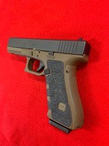 Glock 17 Gen4 FDE 9mm - 5 of 8