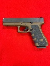 Glock 17 Gen4 FDE 9mm - 4 of 8