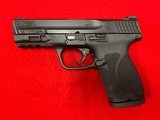 Smith and Wesson M&P2.0 Compact - 2 of 4