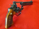 Smith and Wesson Model 586 357 Magnum Revolver - 3 of 4