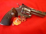 COLT PYTHON NIB 4" BRIGHT STAINLESS STEEL 6-SHOT .357 MAGNUM - 5 of 9