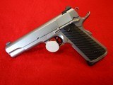 DAN WESSON NIB VALOR STAINLESS STEEL 1911 PISTOL .45 ACP - 4 of 12