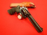 RUGER GP100 BLUE STEEL 6-SHOT REVOLVER W/BIANCHI HOLSTER & 3 SPEEDLOADERS - 6 of 8