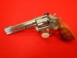 SMITH AND WESSON MODEL 617 6
