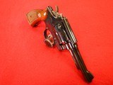 SMITH & WESSON MODEL 10-5 REVOLVER .38 SPECIAL - 3 of 9