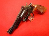 SMITH AND WESSON MODEL 19-5, 4