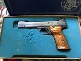 Smith and Wesson Model 41 5-1/2" 22lr - 2 of 3
