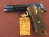 Smith & Wesson Model 422 Target, 22LR - 2 of 2