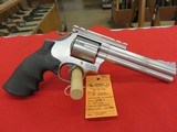 Smith & Wesson 686-4, 357 Mag. - 2 of 2