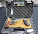 Smith & Wesson 19-10, 357 mag - Image 3 of 3