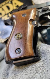 Browning BDA 380 Double Action Pistol,14 round cap Made in Italy In Box With Papers Mint Condition - 9 of 9