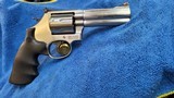 Smith & Wesson 686 Plus 7 Shot 4inch 357 Maginum Stainless Steel Excelent Condition - 2 of 11