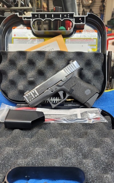 GLOCK 43 CUSTOM 9MM LIKE NEW - Image 5 of 5