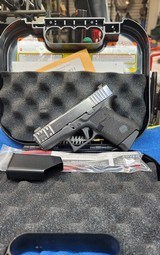 GLOCK 43 CUSTOM 9MM LIKE NEW - Image 5 of 5