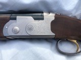Beretta 686 Silver Pigeon I Sporting, 12 gauge, 30 inch barrels, like new - 1 of 9