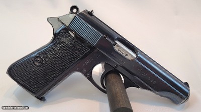 Walther PP 7.65 32ACP.