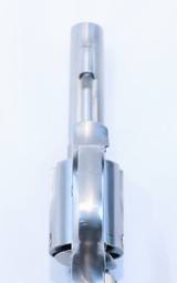 Smith and Wesson Model 640 38 special 3 inch barrel - 13 of 15