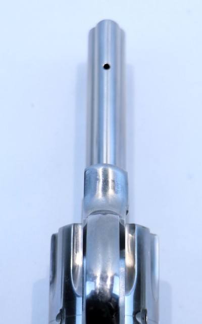 Taurus Model 608 8 Shot 357 Magnum 4" Barrel - Image 14 of 15