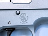 Smith & Wesson Model - 9 of 13