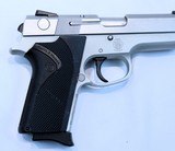 Smith & Wesson Model 3953 9mm - 6 of 13