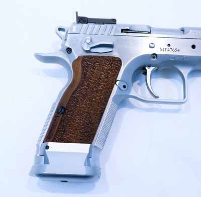 EAA Tanfoglio Witness Limited Custom 10mm - Image 6 of 15