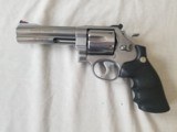 Smith and Wesson Model 629 Classic .44 Magnum - 1 of 2