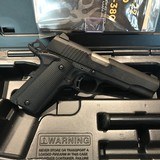 BROWNING 1911-380
BLACL-LABEL 380 ACP SEMI-AUTO PISTOL - 3 of 8