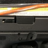 GLOCK G17 9mm SEMI-AUTO GEN3 PISTOL GLPI1750203 - 7 of 9