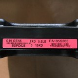 GLOCK G19 G5 9mm SEMI-AUTO PISTOL W/3 MAGS FRONT SERRATIONS - 7 of 7