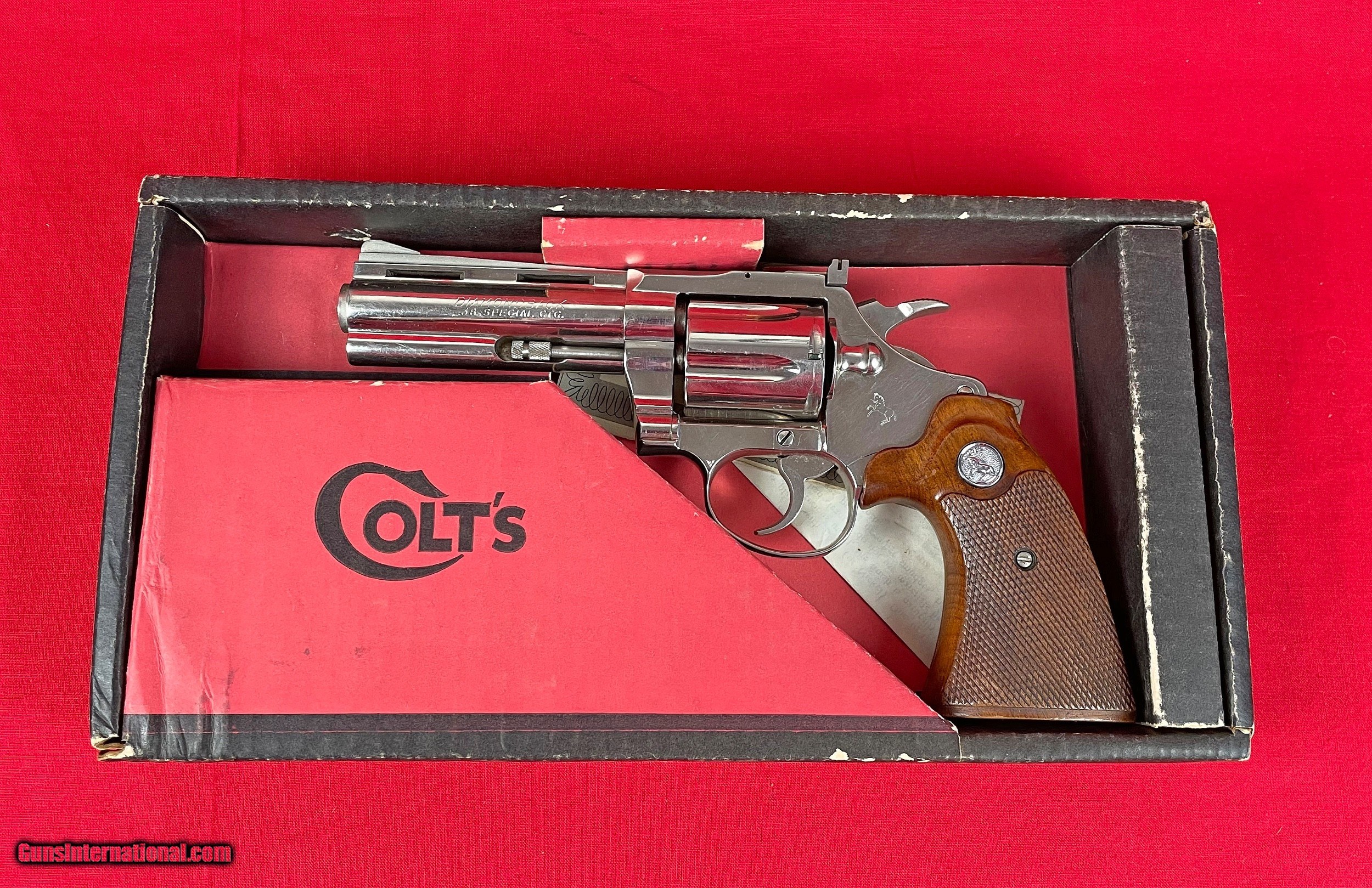 Colt Diamondback 38 special Nickel Finish Made 1971 w/box