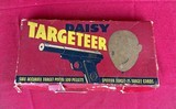 Daisy Targeteer Pistol w/ original box and accessories - 1 of 7