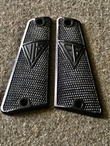 WWII WW2 German Radom VIS P.35(p) Black Grips - Original - Excellent Condition - 1 of 11