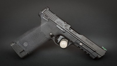 Smith & Wesson M&P 22 WMR - Image 1 of 3