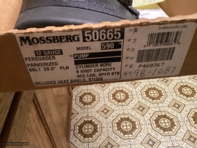 Mossberg 590 milspec 3 inch 12 guage 14 shot speed feed stock nib &m7 imperial used scabberd & sling