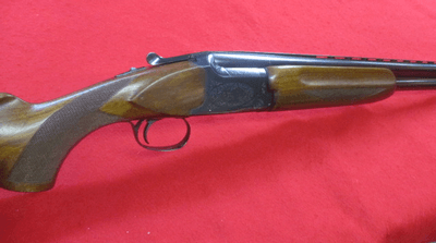 Winchester 101 XTR, 12 Ga., Lightweight, 6 Screw in Chokes, Gun Case Inc. Nice !