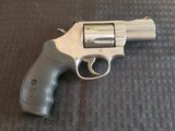 Smith & Wesson Model 686-6 .357 - 5 of 10