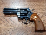 Colt Python 357 Magnum - 1 of 12