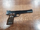 Smith & Wesson Model 41 Pistol 22 LR - 9 of 12