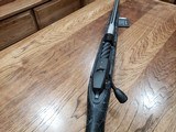 Weatherby Mark V Accumark 300 Win Mag - 3 of 9