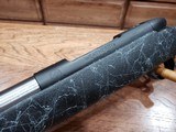Weatherby Mark V Accumark 300 Win Mag - 5 of 9