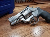 Smith & Wesson Model 686 Plus 357 Magnum 2.5 in. - 2 of 7