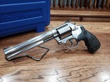 Smith & Wesson Model 686 Plus 357 Magnum 7 in. - 1 of 7