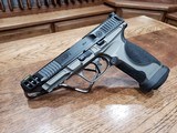 Smith & Wesson Performance Center M&P 9 M2.0 Competitor 9MM - 10 of 15